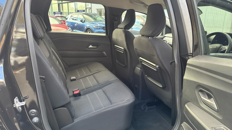 Dacia Jogger 1.0 TCe Extreme SE 5dr Petrol Estate